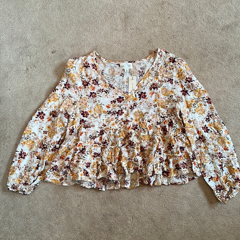 Ruffled top